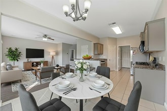 1025184659 A in Rosharon, TX - Building Photo - Building Photo