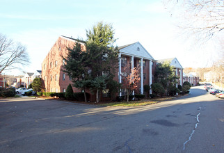 Old Colony Apartments in Arlington, MA - Building Photo - Building Photo