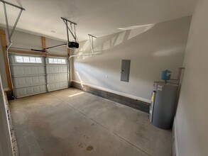 6473 Fortuna Ave in Bowling Green, KY - Building Photo - Building Photo