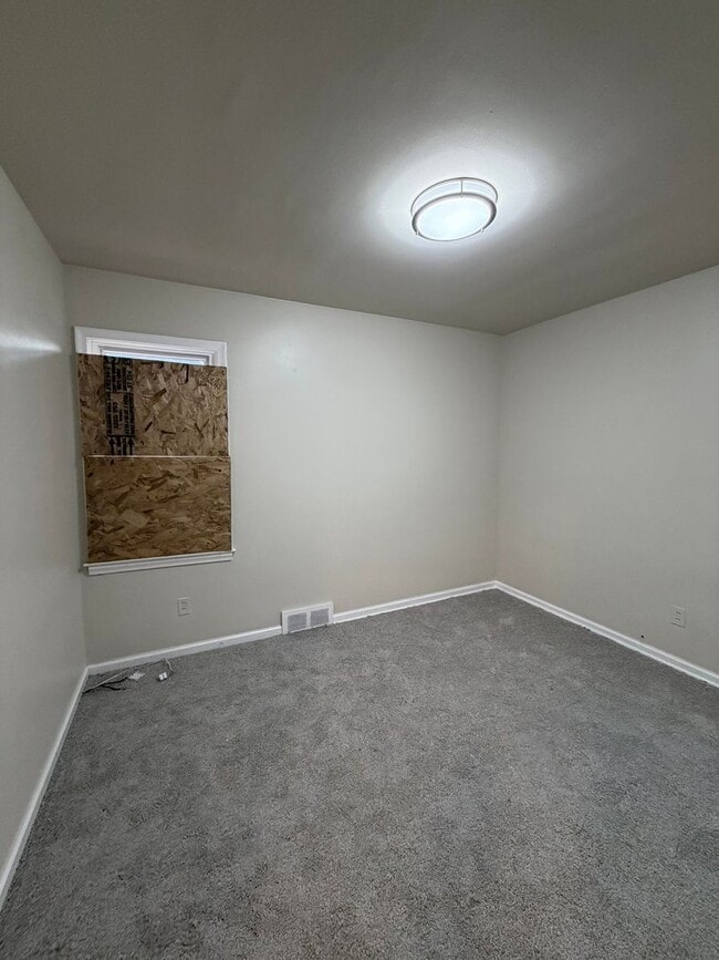 18625 Rogge St in Detroit, MI - Building Photo - Building Photo