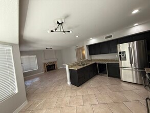 6629 E Preston St in Mesa, AZ - Foto de edificio - Building Photo