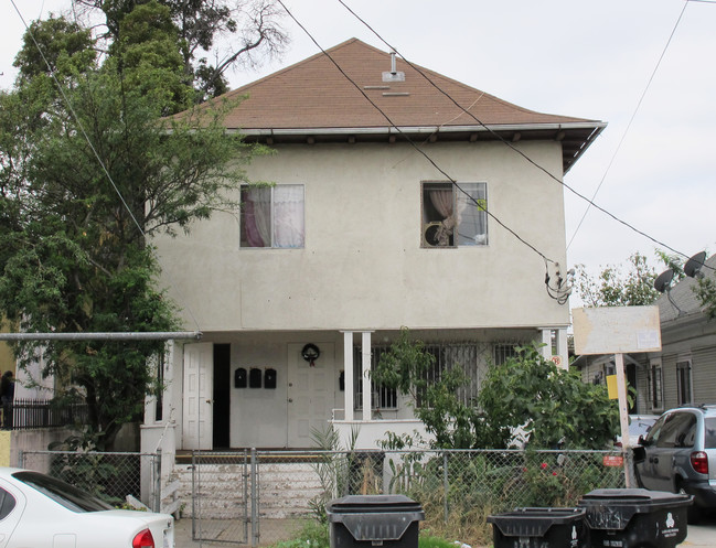 1016 W 18th St in Los Angeles, CA - Building Photo - Building Photo