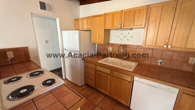 2818 N Richey Blvd in Tucson, AZ - Building Photo - Building Photo