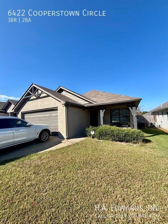 6422 Cooperstown Cir in Cottondale, AL - Building Photo