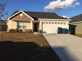 86 Rice Mill Rd in Port Wentworth, GA - Building Photo