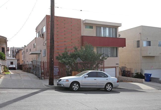 906 Beaudry Ave in Los Angeles, CA - Building Photo - Building Photo