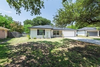 13339 Belfield Dr in Farmers Branch, TX - Building Photo - Building Photo
