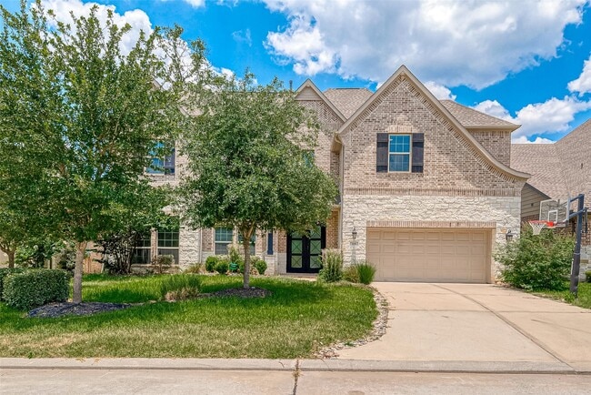 property at 115 N Winter Sunrise Cir