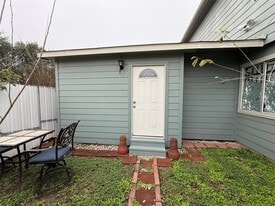 3310 Vega in Houston, TX - Building Photo