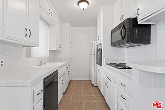 1515 Purdue Ave in Los Angeles, CA - Building Photo - Building Photo