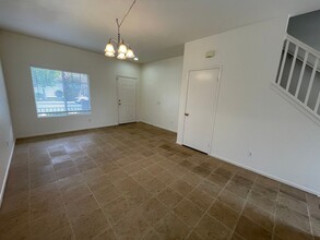 277 Belize Way in Oceanside, CA - Building Photo - Building Photo