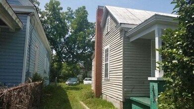 2026 Clark St in Augusta, GA - Building Photo - Building Photo