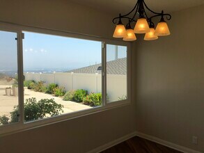 14687 Deervale Pl in Sherman Oaks, CA - Building Photo - Building Photo