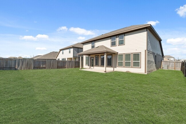 property at 5026 Lavaridge Dr