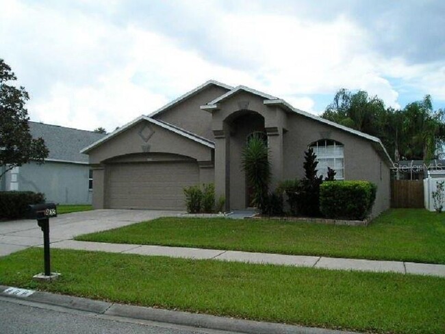 406 Sonoma Dr in Valrico, FL - Foto de edificio - Building Photo