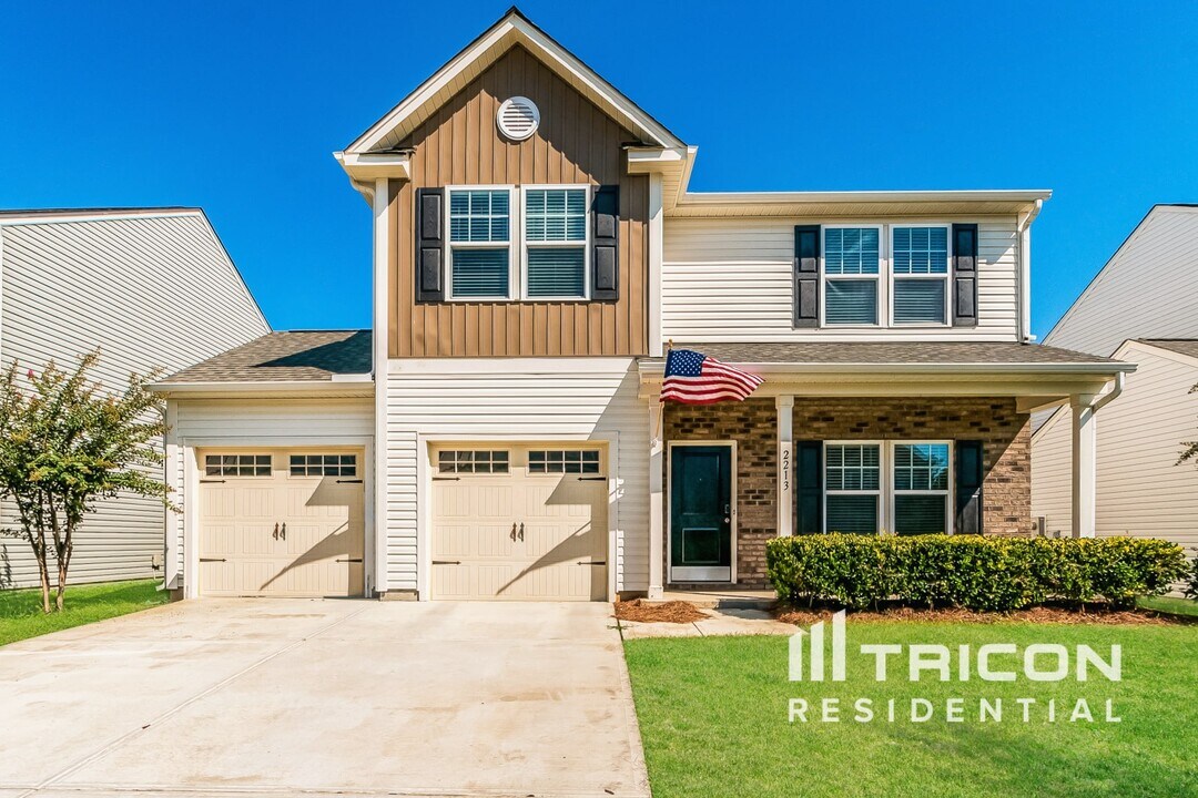 2213 Osprey Ln in McLeansville, NC - Building Photo