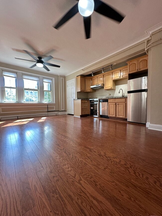1476 Beacon St, Unit 2