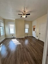 127 Poplar Ave in Norfolk, VA - Building Photo - Building Photo