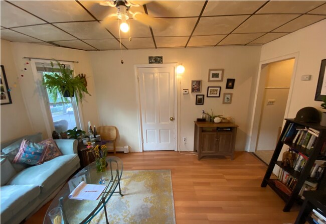 50 Gorham St, Unit 1 in Somerville, MA - Foto de edificio - Building Photo