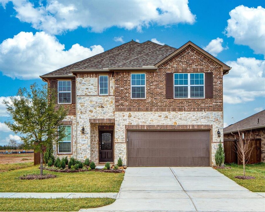 24310 Pronghorn Peak Ln in Katy, TX - Foto de edificio