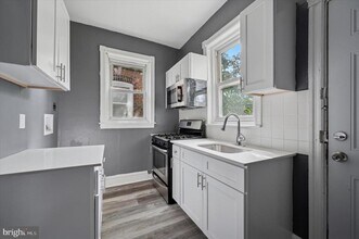 1618 S 56th St in Philadelphia, PA - Building Photo - Building Photo