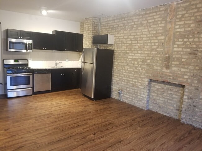 3550 W Lawrence Ave in Chicago, IL - Building Photo - Building Photo