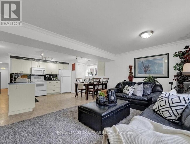 property at 717 Keates Ave