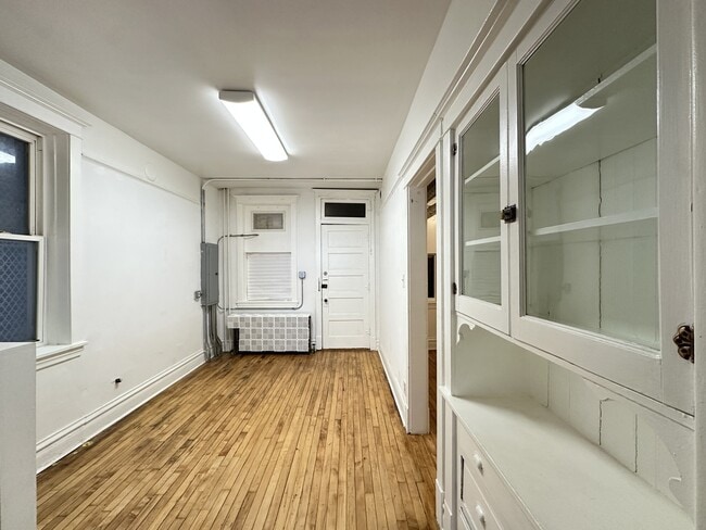 3422 N Lincoln Ave, Unit EROTS in Chicago, IL - Foto de edificio - Building Photo