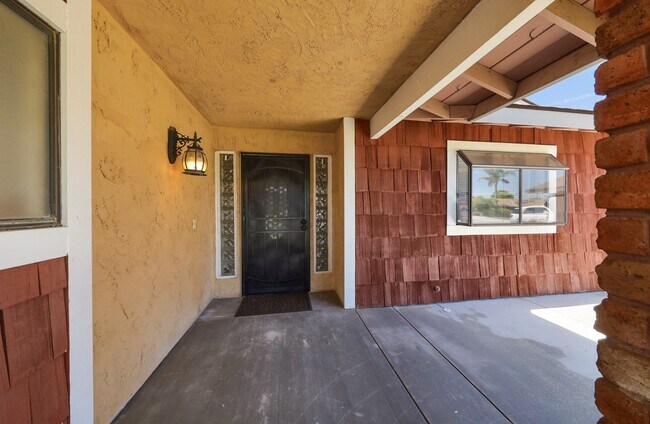 4304 Milo Ave in Bakersfield, CA - Building Photo - Building Photo