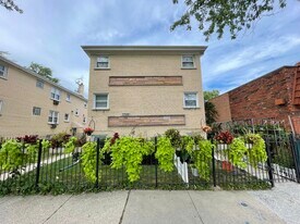 7722 W Belmont Ave in Chicago, IL - Building Photo