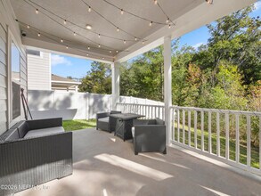 1430 Tan Tara Trl in Jacksonville, FL - Building Photo - Building Photo