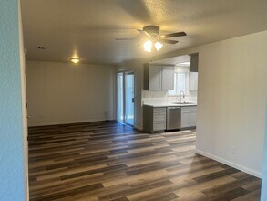 1388 Colfax Pl in Woodland, CA - Building Photo - Building Photo