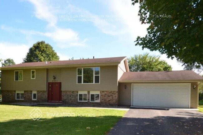 property at 2601 E 121st St