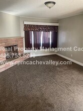 746 N 100 W-Unit -746 N 100 W upstairs in Logan, UT - Building Photo - Building Photo