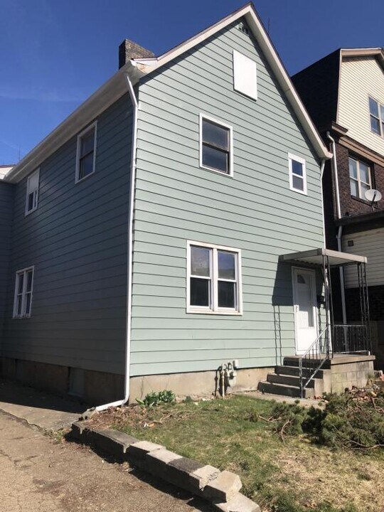 409 Franklin St Photo