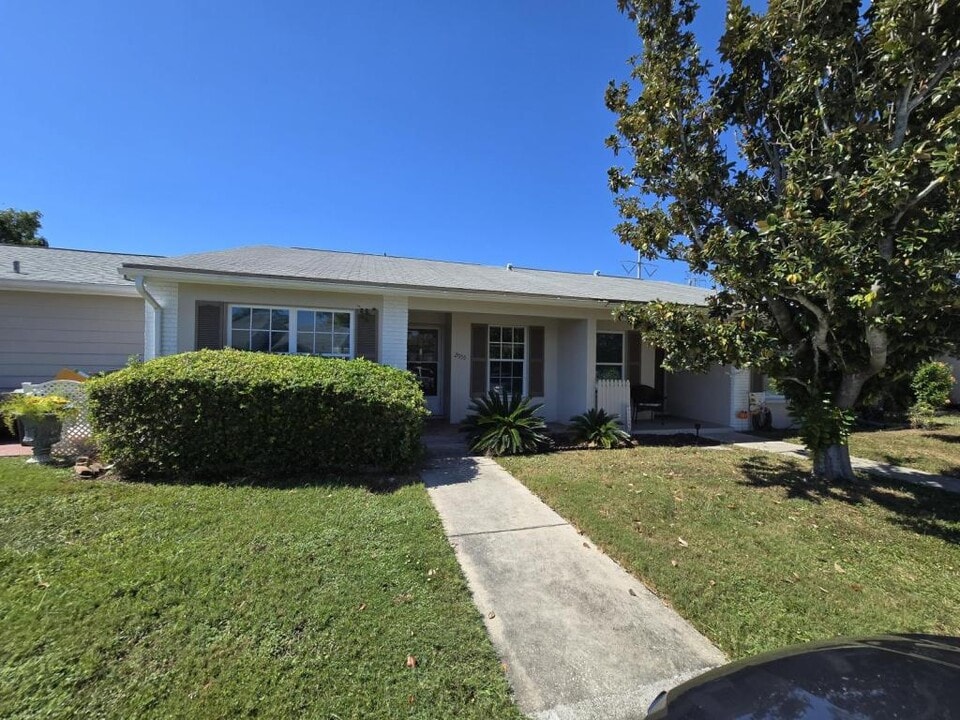 2955 Stillwell Ct in New Port Richey, FL - Building Photo