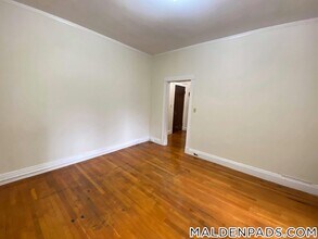 17-19-19 Washington St S in Malden, MA - Building Photo - Building Photo