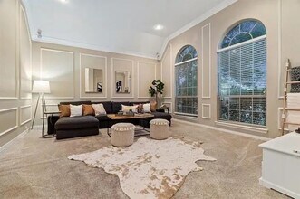 2608 Beechcraft St in Plano, TX - Foto de edificio - Building Photo