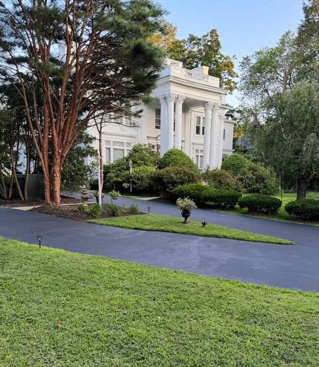 property at 600 Washington St