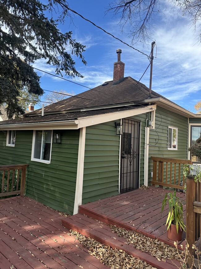 property at 3601 W Pikes Peak Ave