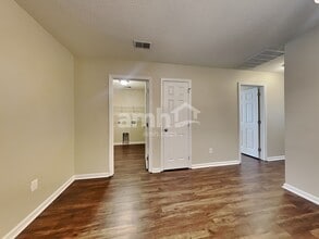 136 Wildberry Ln in Goose Creek, SC - Building Photo - Building Photo