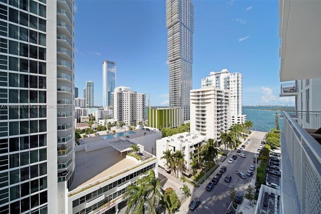 property at 2150 N Bayshore Dr