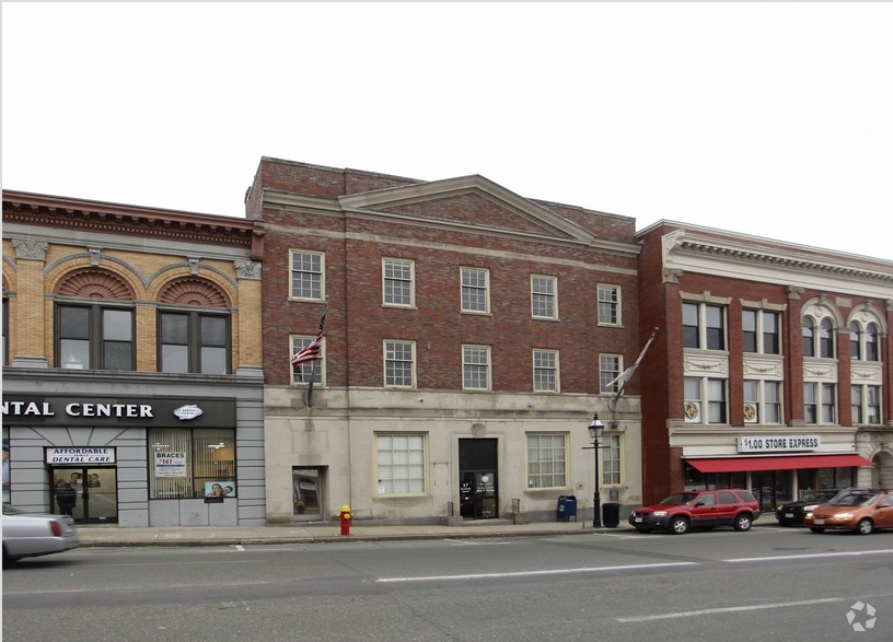 1 Main St in Peabody, MA - Foto de edificio