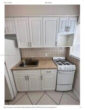 330 74th St, Unit 16 in Miami Beach, FL - Building Photo - Building Photo