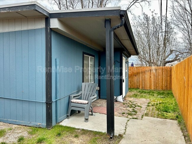 property at 3424 Clay St