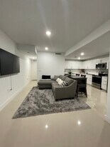 25887 SW 145th Ave in Naranja, FL - Building Photo