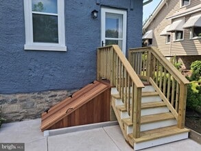 449 Roslyn Ave in Glenside, PA - Building Photo - Building Photo