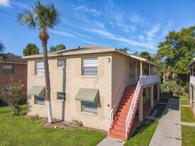 714 Michigan Ct in St. Cloud, FL - Building Photo
