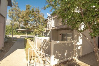 8990 19th St in Rancho Cucamonga, CA - Building Photo - Building Photo