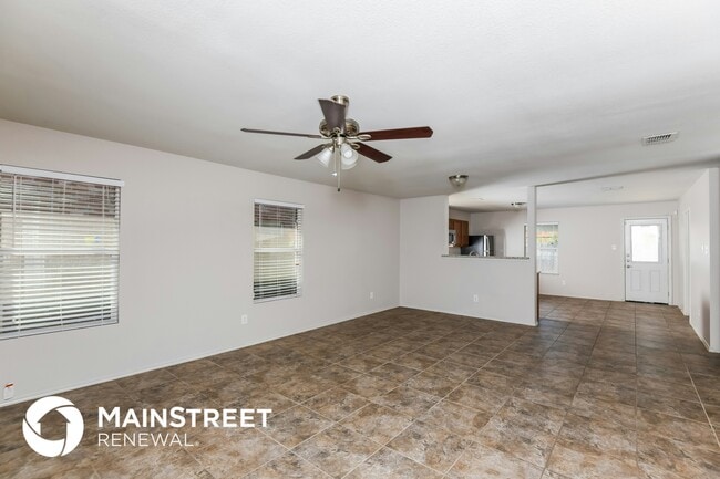 8106 Stowe Springs Ln in Arlington, TX - Building Photo - Building Photo